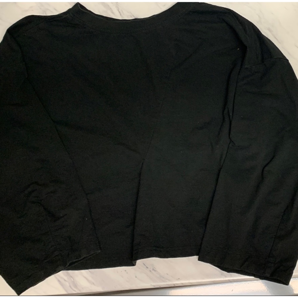 OAK + FORT Classic Black Top